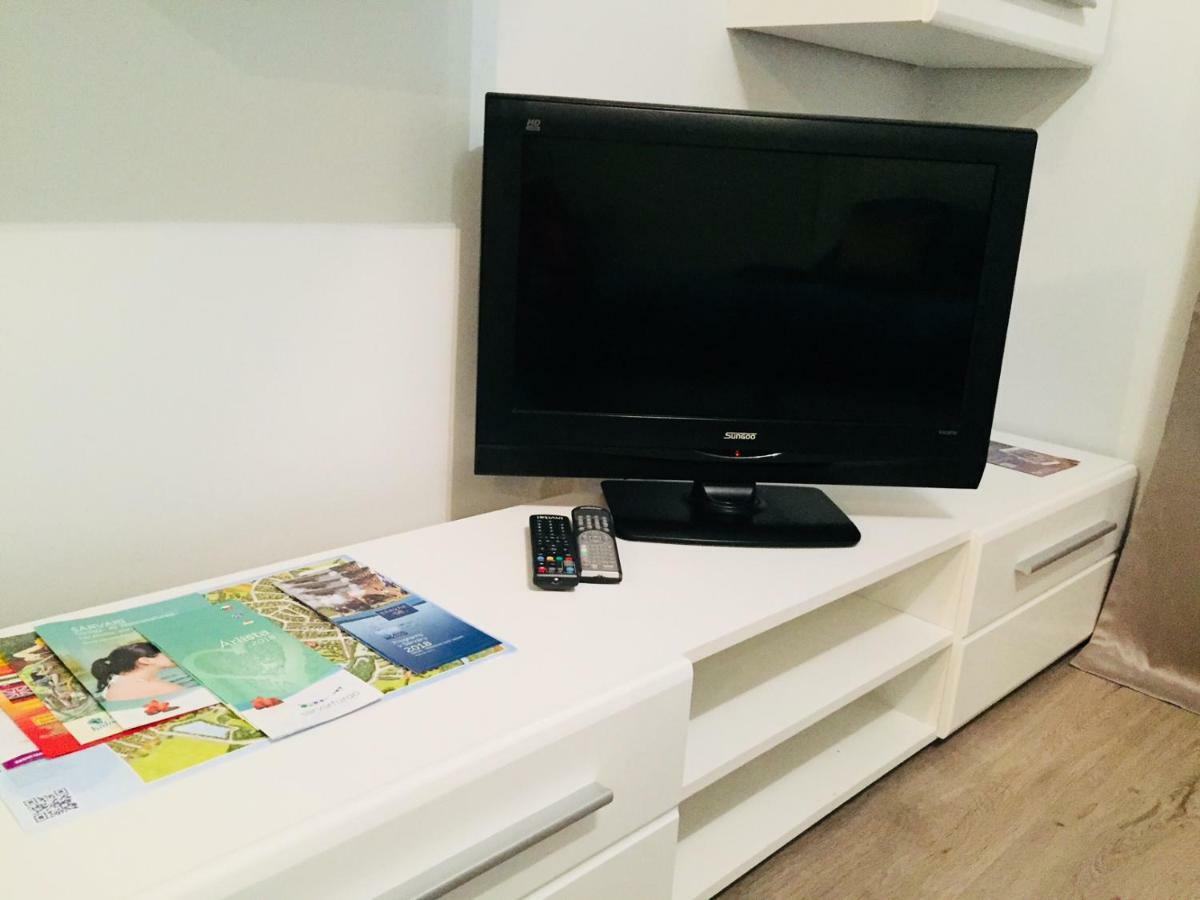 Miracle Apartman Sarvar Apartment Bagian luar foto